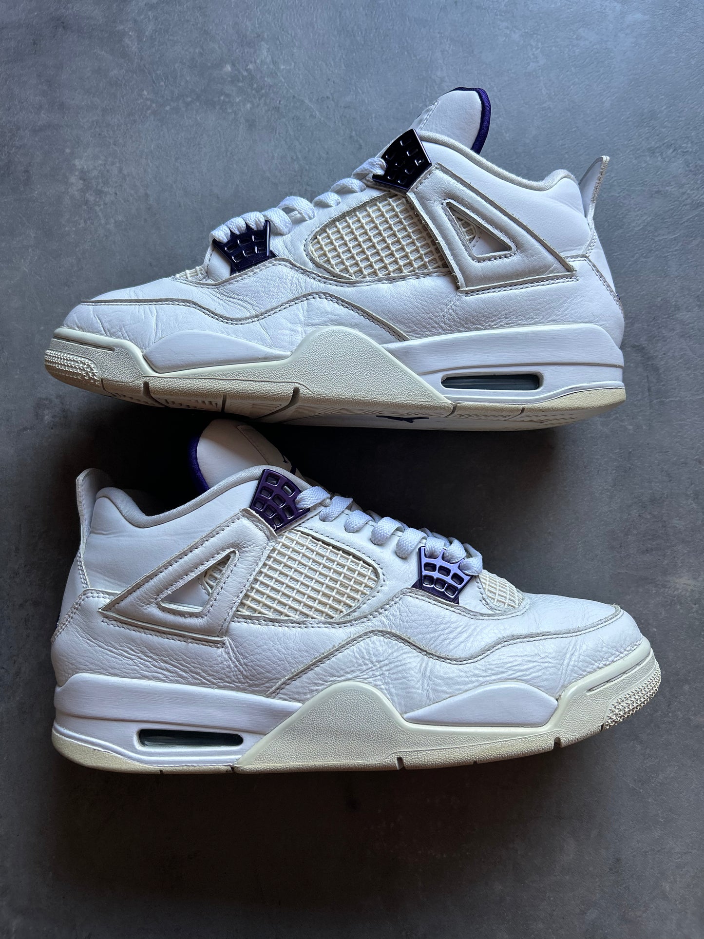 Jordan 4 Metallic Purple
