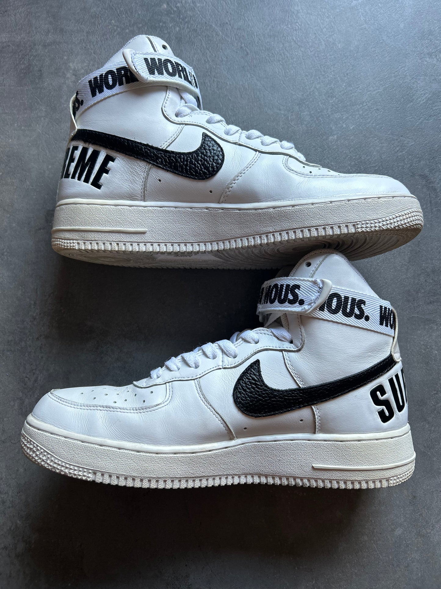 Air Force 1 Mid Supreme World Famous White