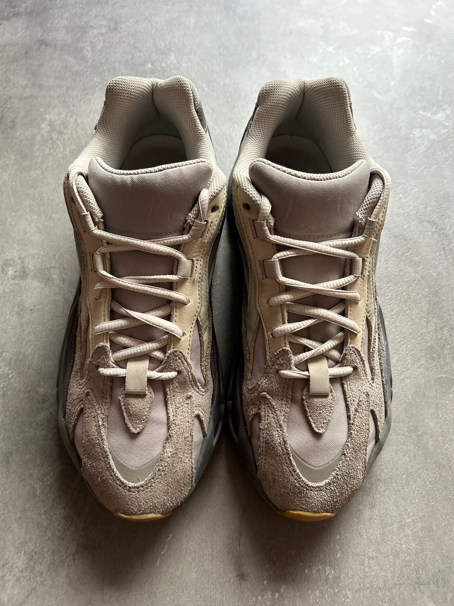 Yeezy Boost 700 V2 Tephra