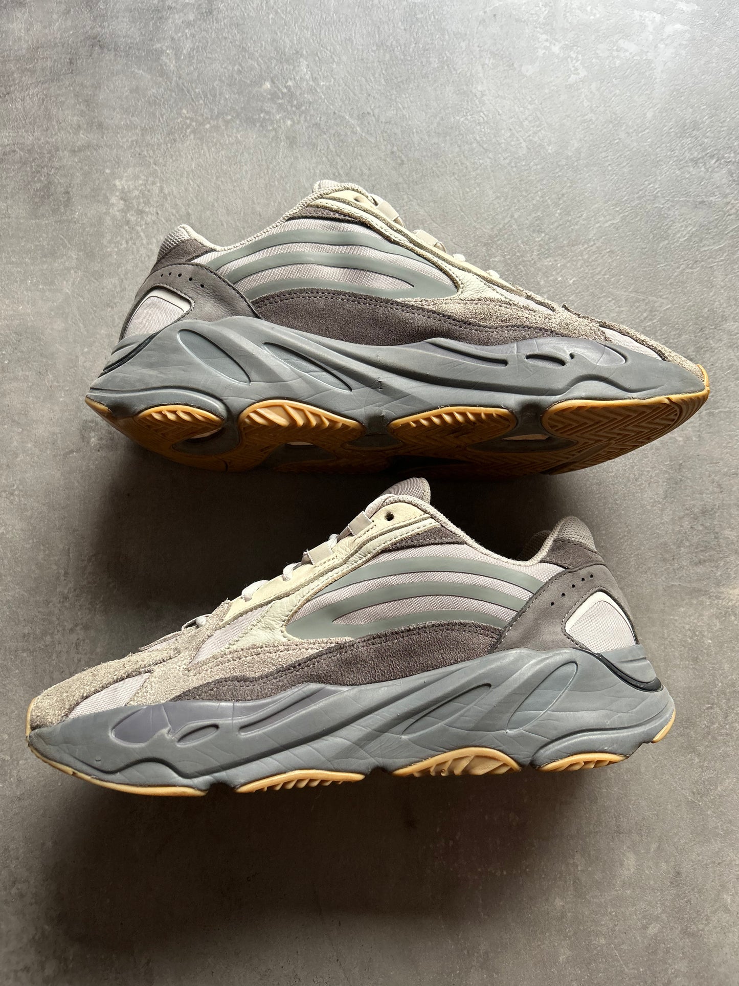 Yeezy Boost 700 V2 Tephra