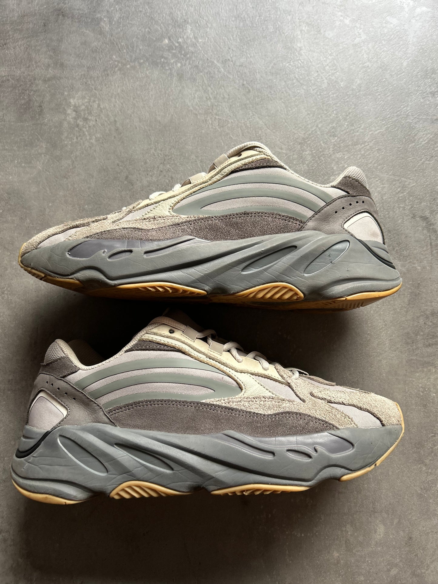 Yeezy Boost 700 V2 Tephra