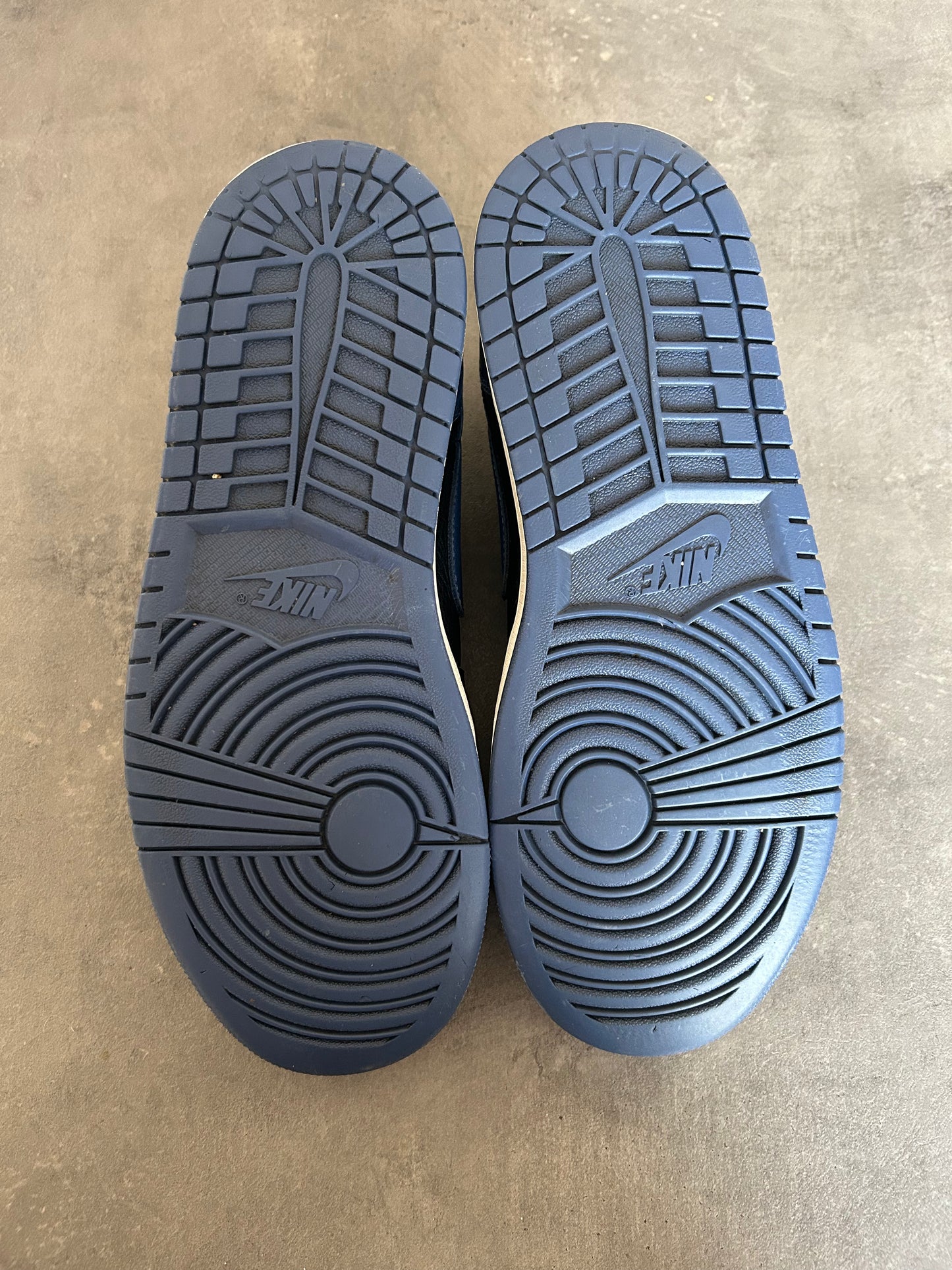 Jordan 1 Low Bleu Marine