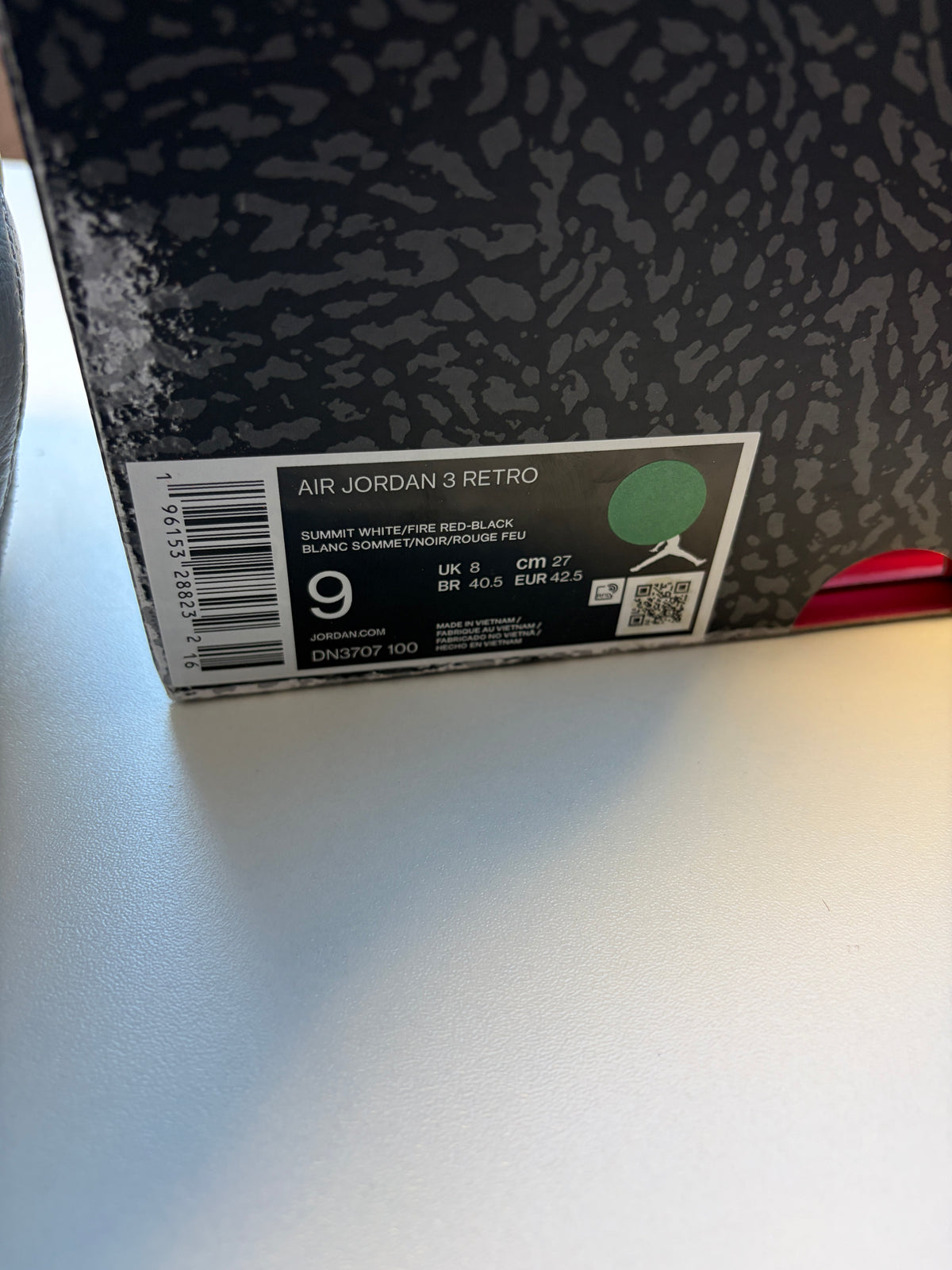 Jordan 3 White Cement Reimagined - Taille 42,5