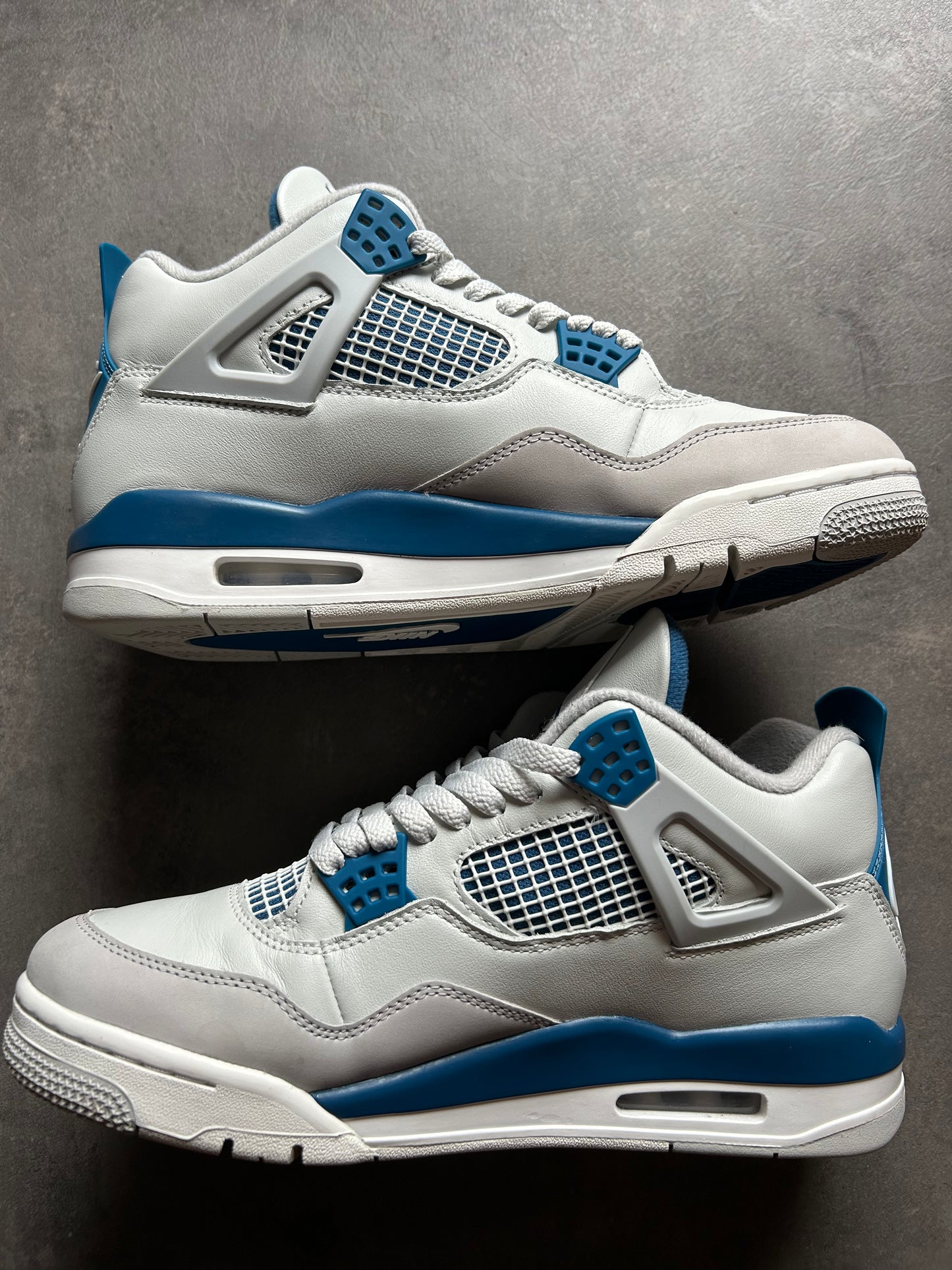 Jordan 4 Military Blue