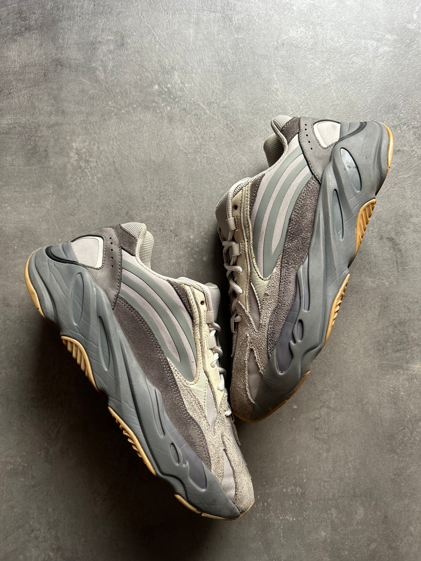 Yeezy Boost 700 V2 Tephra