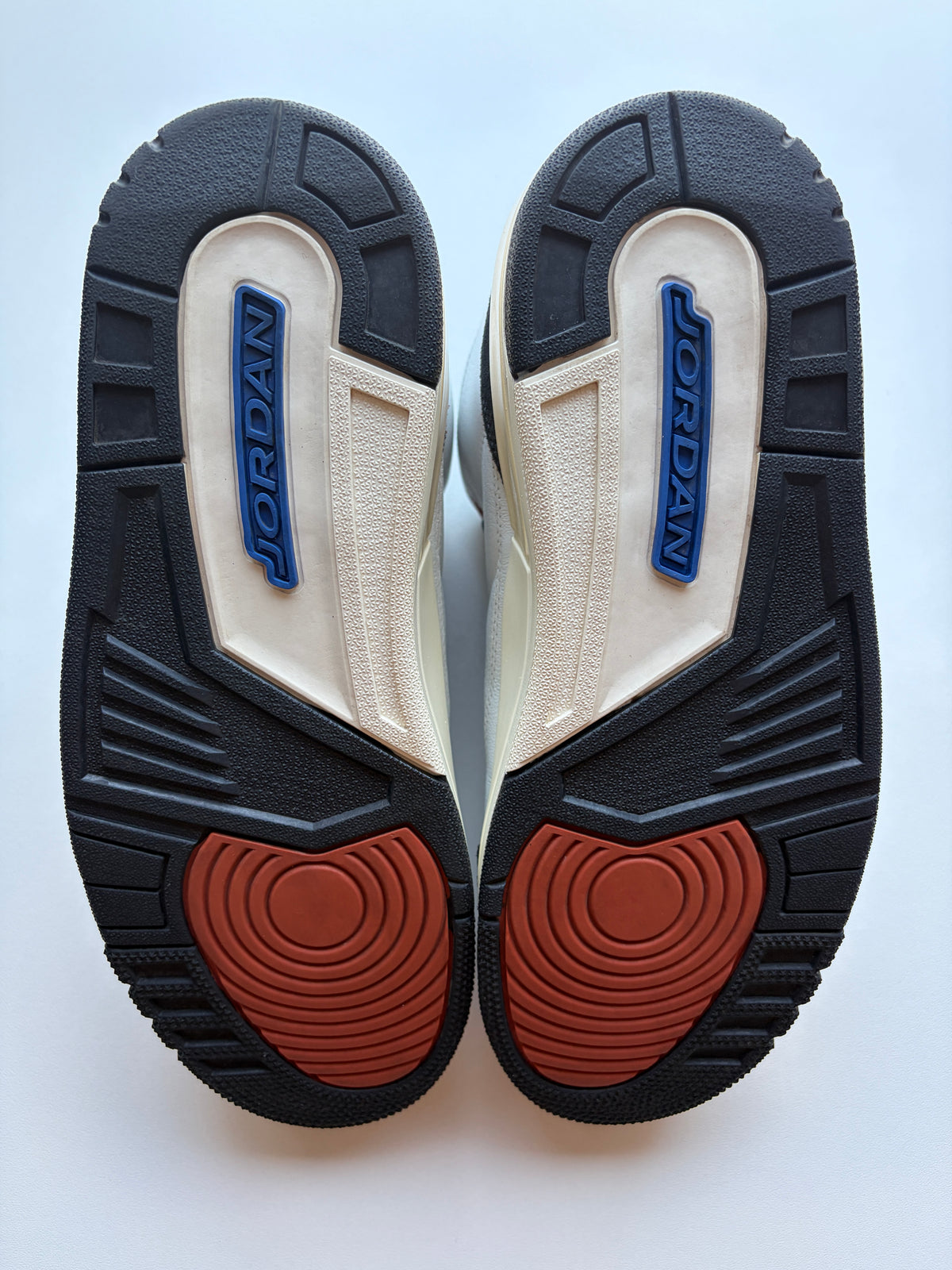 Jordan 3 Quai 54 - Taille 42