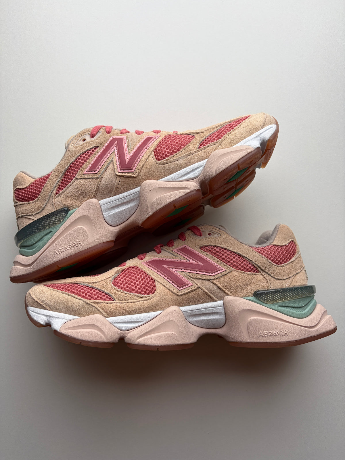 New Balance 9060 Joe Freshgoods Pink - Taille 44