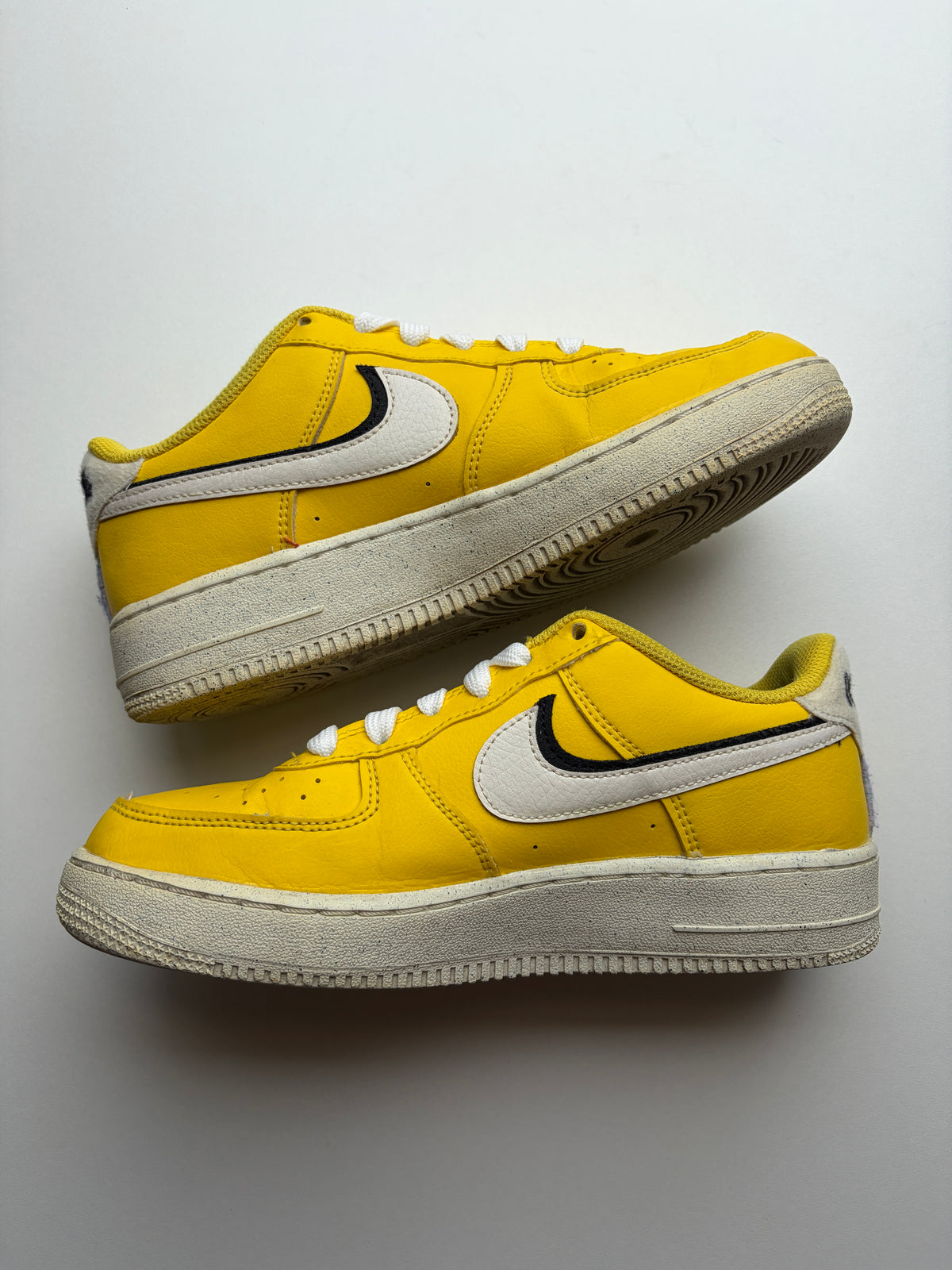 Air Force 1 LV8 82 Tour Yellow - Taille 38,5