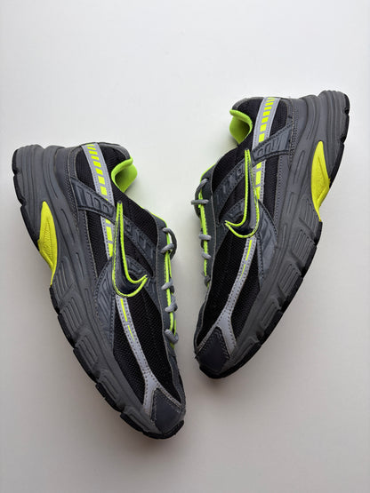 Nike Initiator Gris Noir Volt - Taille 42