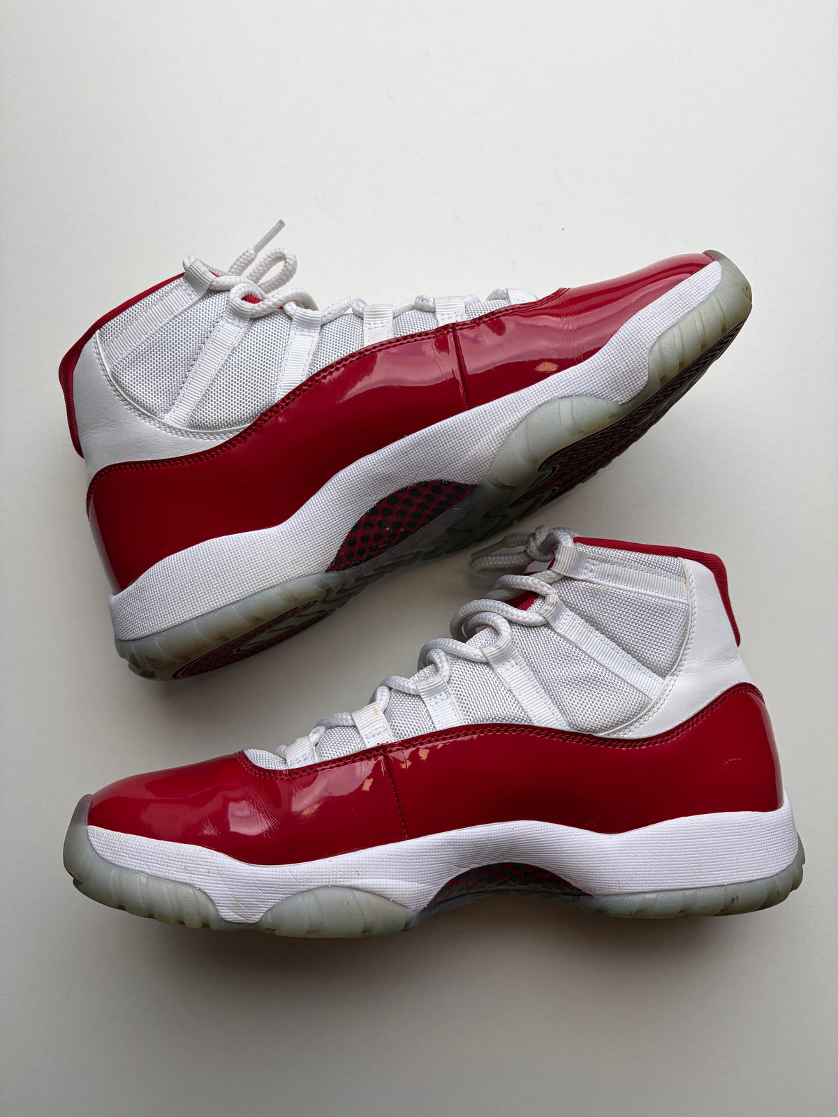 Jordan 11 Cherry - Taille 45