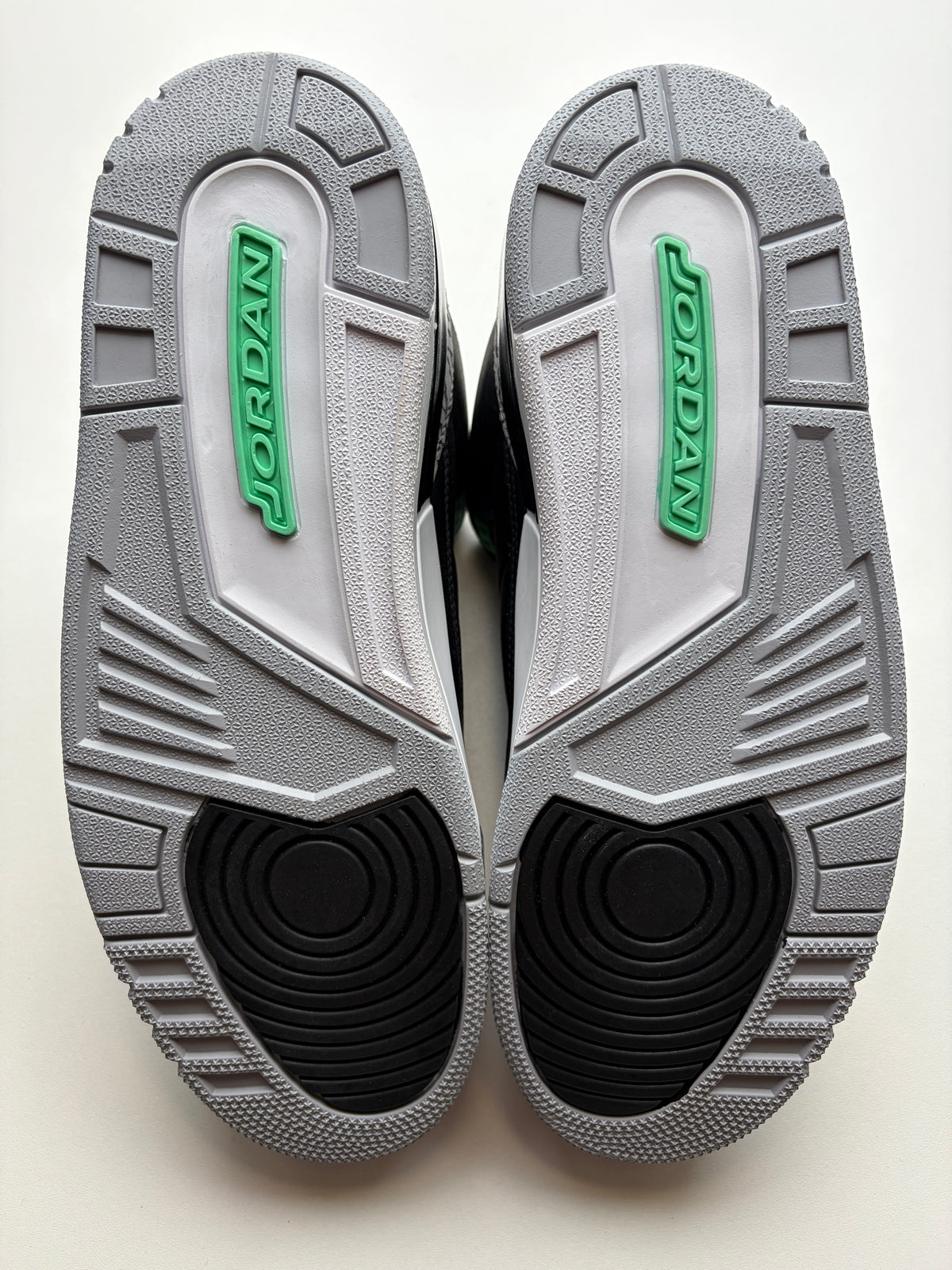 Jordan 3 Vert Vif - Taille 45,5