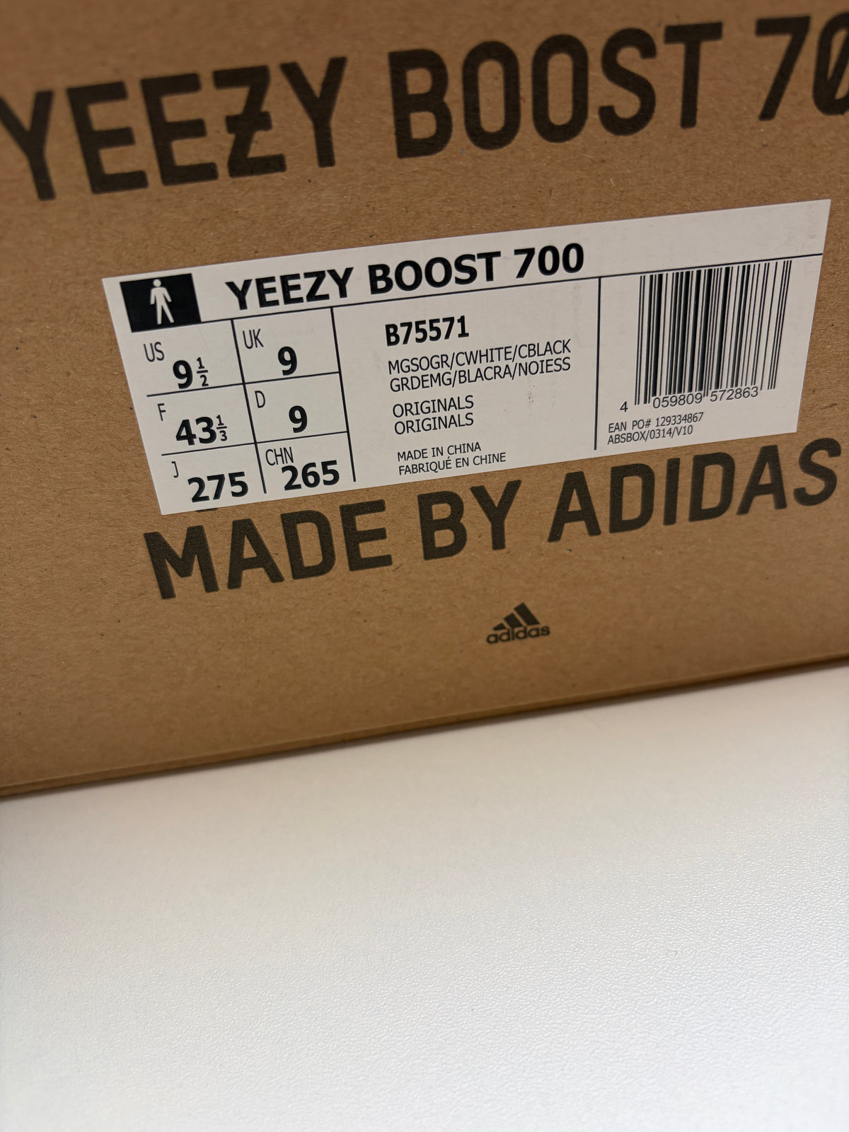 Yeezy Boost 700 Wave Runner - Taille 43 1/3