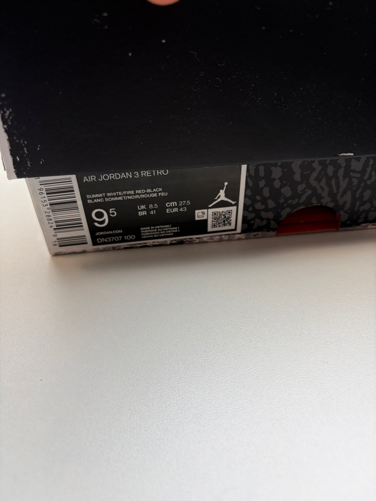 Jordan 3 White Cement Reimagined - Taille 43
