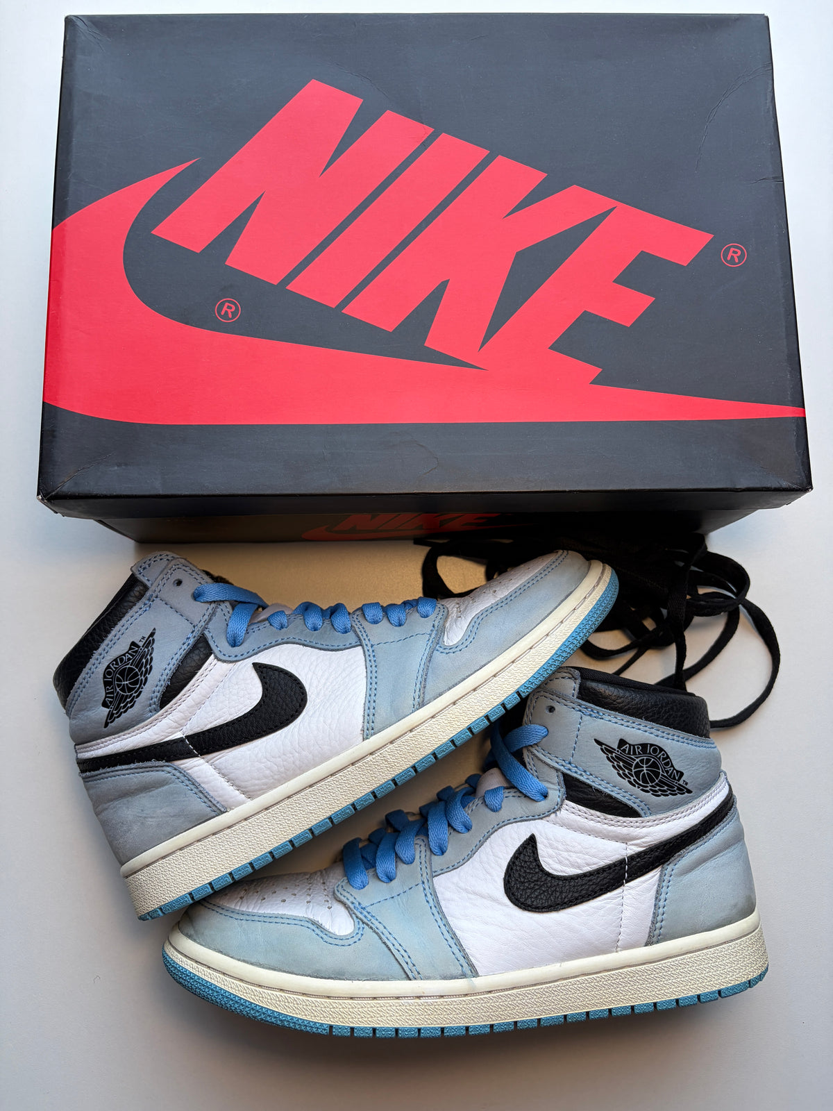 Jordan 1 University Blue - Taille 40,5
