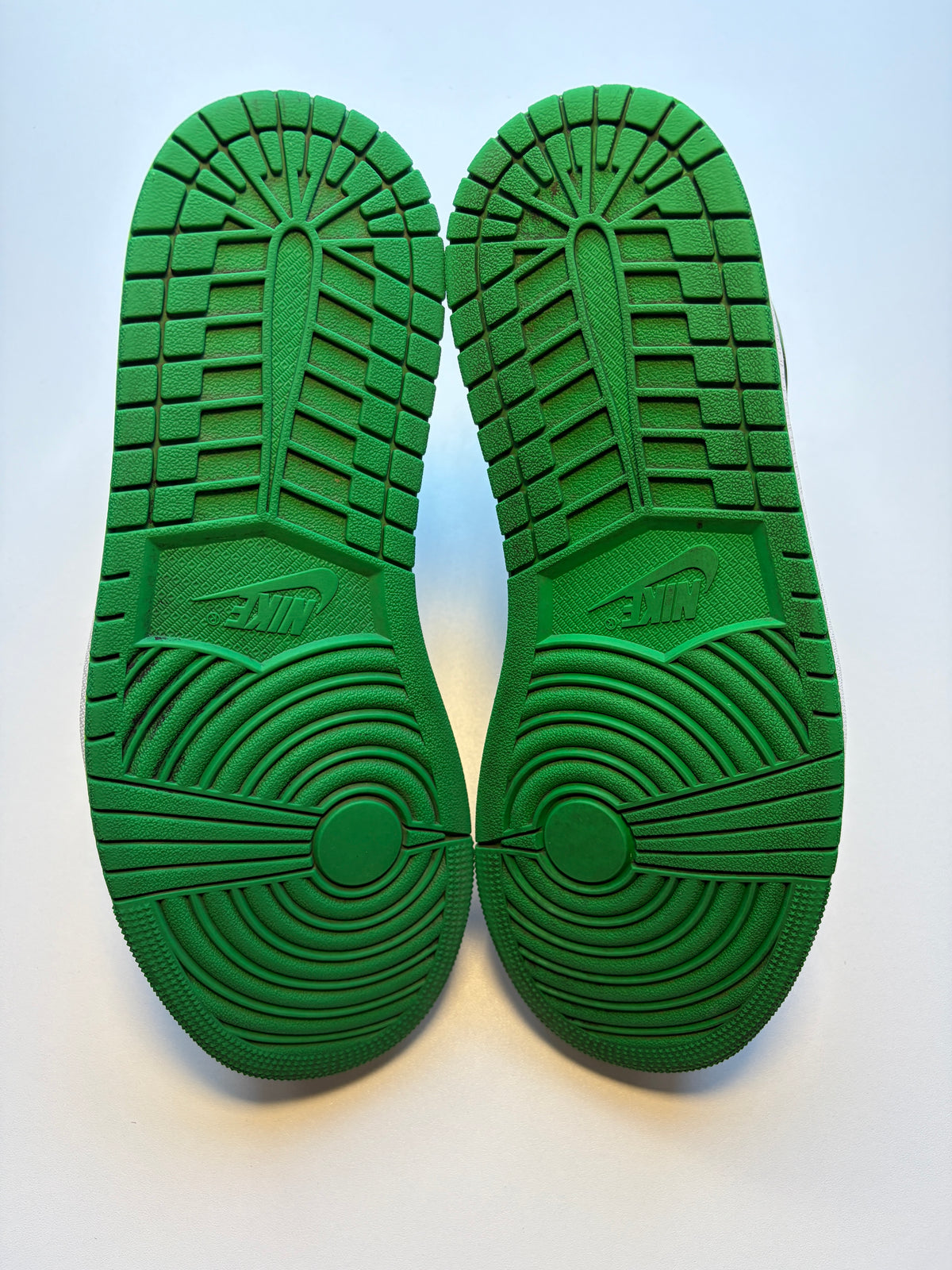 Jordan 1 High Lucky Green - Taille 43