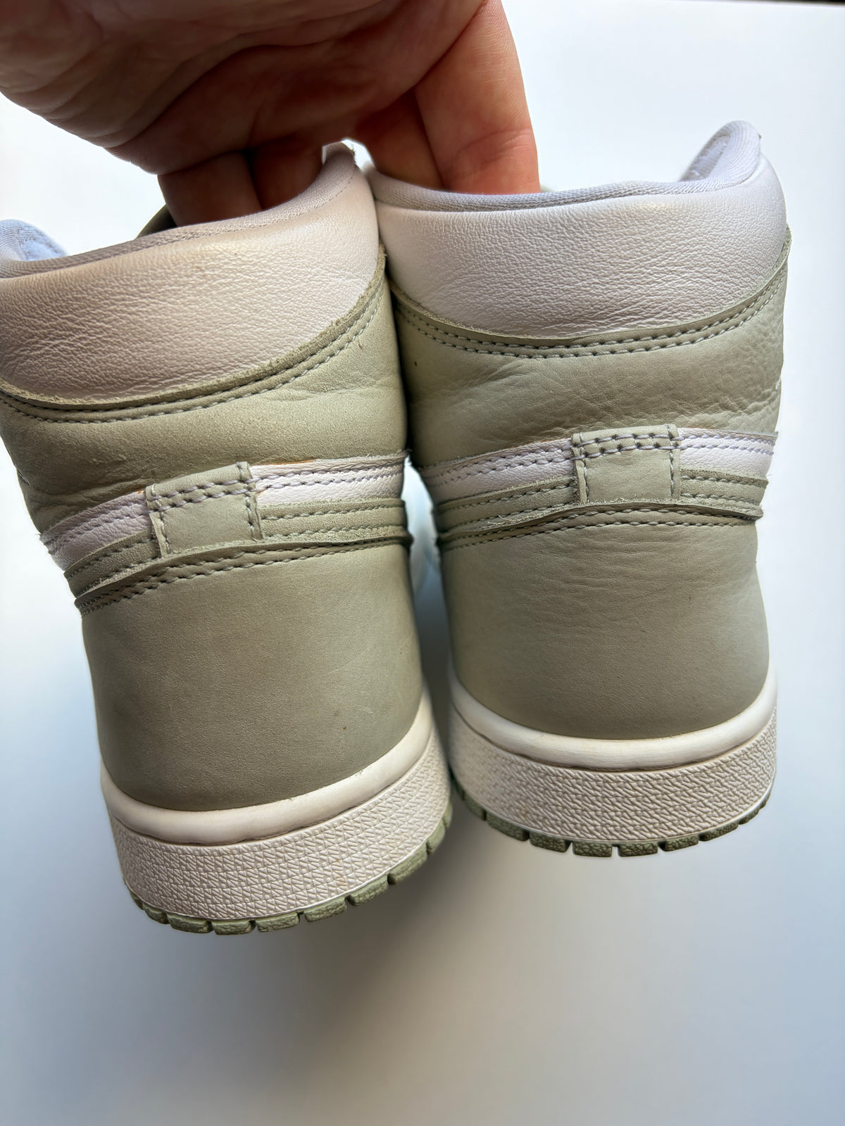 Jordan 1 High Seafoam - Taille 37,5