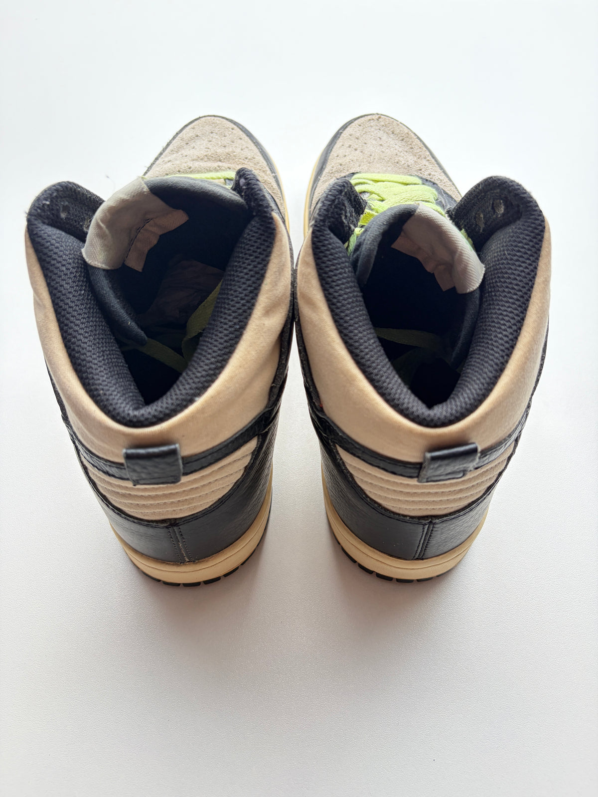 Dunk High Light Bone Black Lime - Taille 42,5