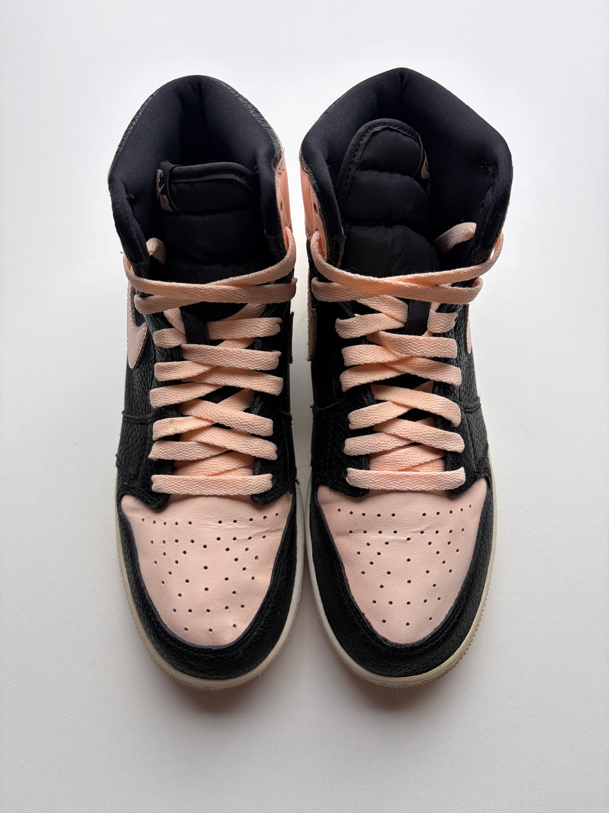 Jordan 1 High Noir Pourpre - Taille 40