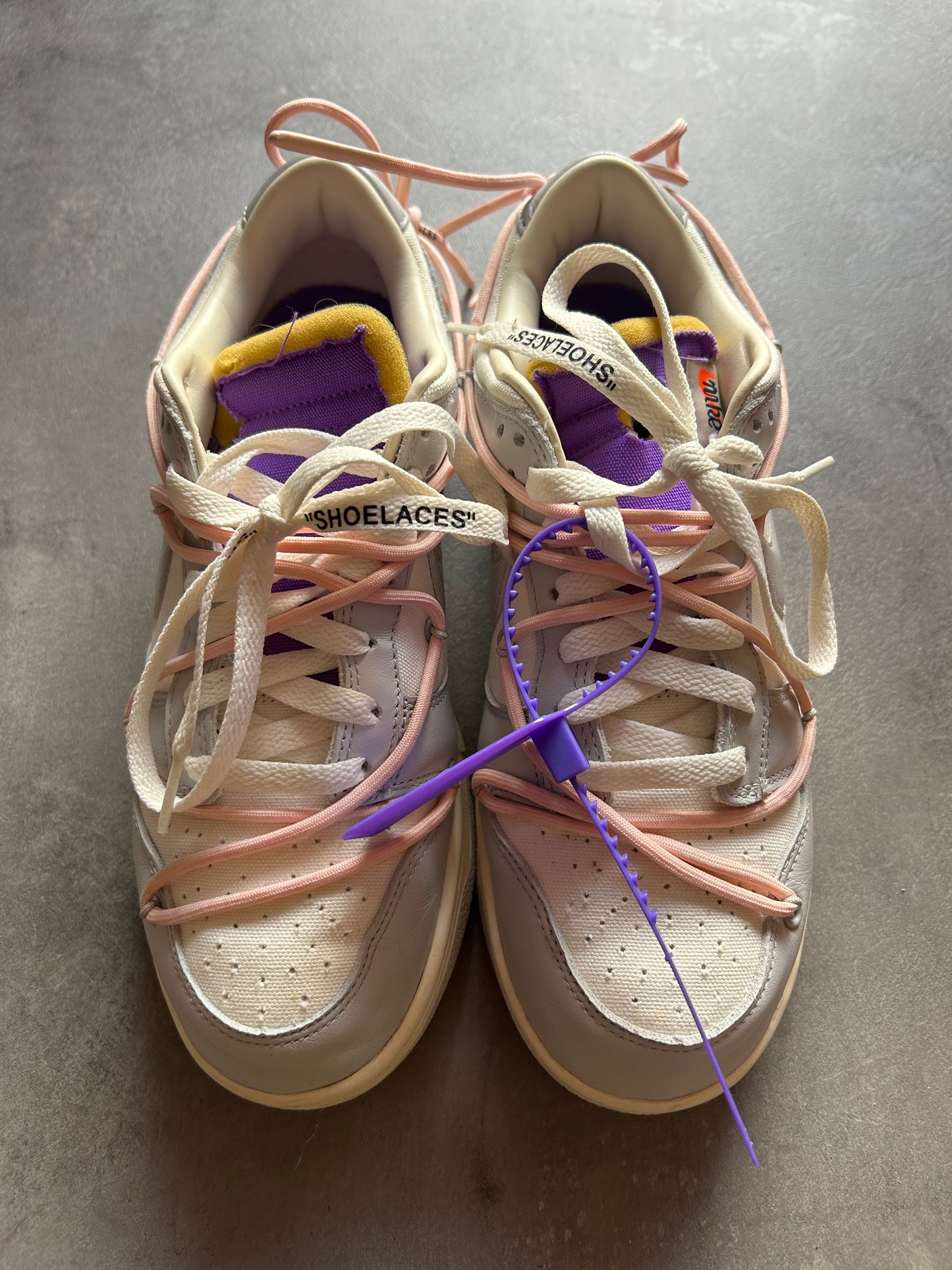 Dunk Low Off White Lot 24